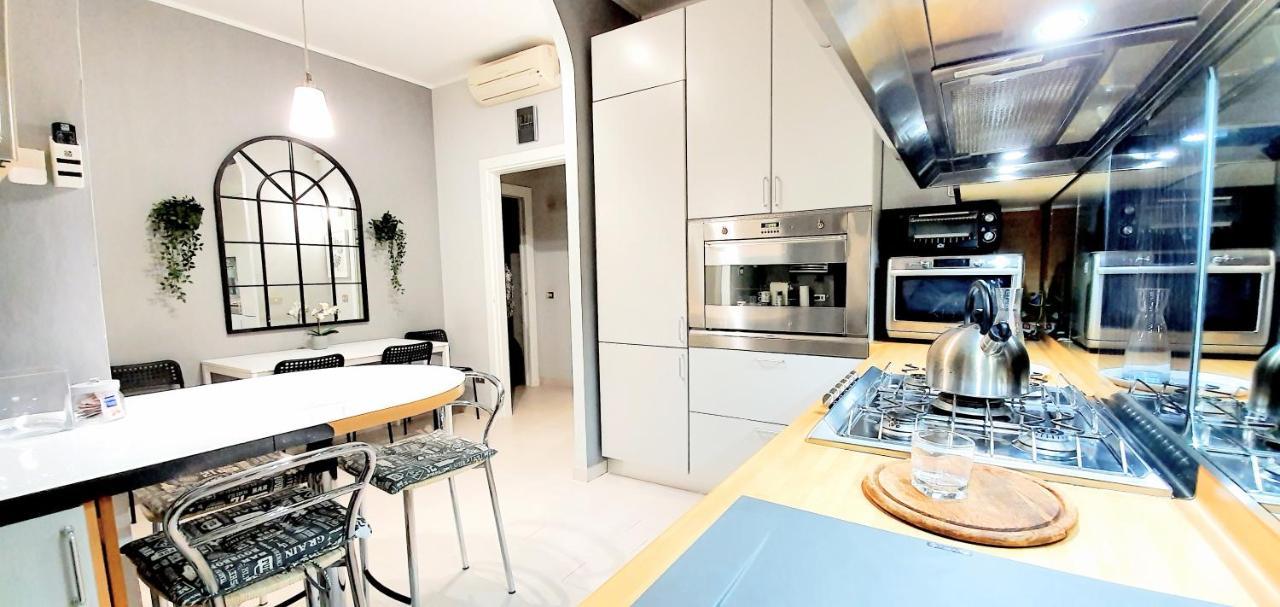 Charming Apartment Central Station Milão Exterior foto